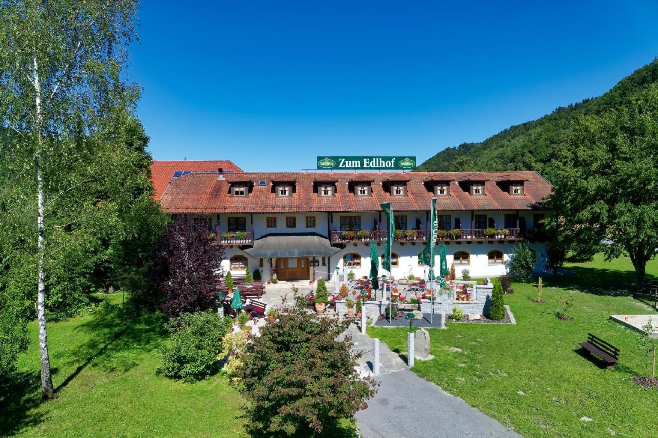 Zum Edlhof Hotel Obernzell ภายนอก รูปภาพ