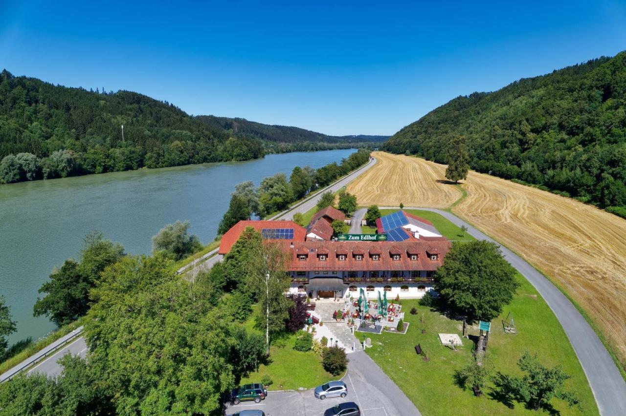 Zum Edlhof Hotel Obernzell ภายนอก รูปภาพ